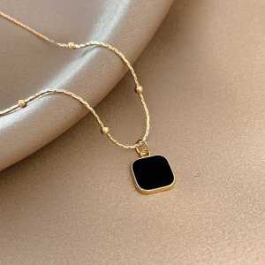 [ Bayar Ditempat ] Kalung Titanium Black Clover Wanita Import / Kalung Titanium Wanita Anti Karat / Kalung Titanium Cewek Model Baru