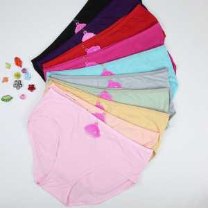 Seluar Dalam Wanita PolyCotton M/L Middle Waist Kain Sejuk Spander Wanita / Panties Women Soft Material Perfect Elasticity Briefs