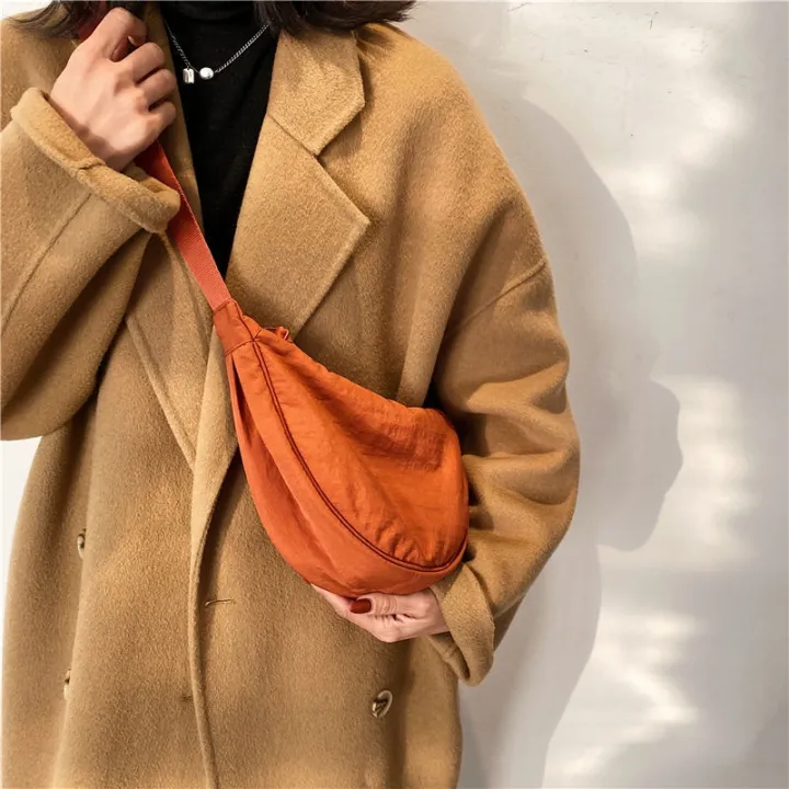 T%C3%BAi%20X%C3%A1ch%20Uniqlo%20%C4%90eo%20Ch%C3%A9o%20S%E1%BB%A3i%20Nylon%20Th%E1%BB%9Di%20Trang%20Cho%20N%E1%BB%AF%20-%20Image%207