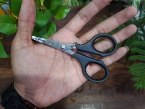 Gunting Kail Pancing: Alat Pancing Berkualitas