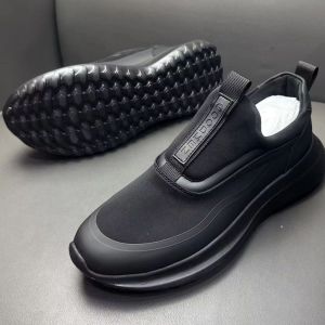 Sepatu Slip On Pria Sneakers Casual Sport Running Shoes Sepatu Cowok Sekolah Hitam Sepatu Canvas Kasual 025