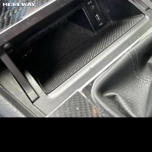 Moreway Car Wireless Charger for Volkswagen Golf 7 MK7 2014-2018 Charging Pad Mobile Phone Holder Fast Charge Car Interior