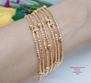 Gelang Tangan Kroncong Wanita Titanium Xuping Perhiasan Aksesoris Lapis Emas Tahan Lama Anti Karat