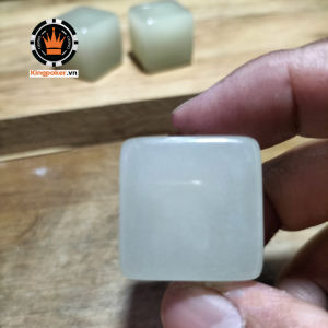 Bộ 2 viên xúc xắc trắng trơn dạ quang 25mm