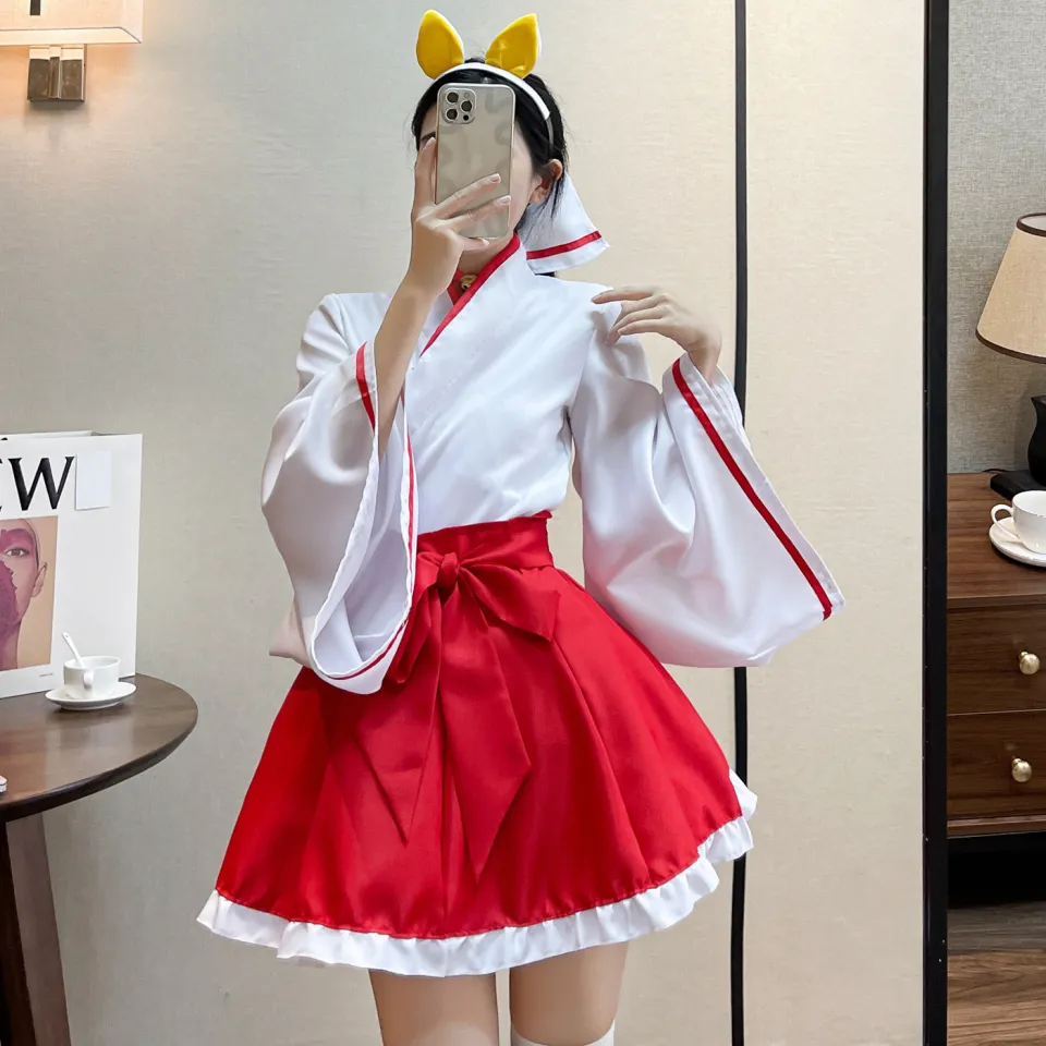 Kitsune fox Japanese shrine socks fashion accessories cosplay costumes  cosplayers Japan Village Vanguard 1