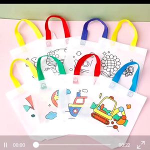 Diy Non-woven Doodle Bag for Kids Students Hand-painted Colouring Gift Bag Painting Tote Bag for Childrens Day