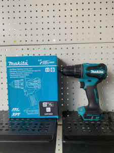 Thân máy khoan dùng pin (BL) 18V 50Nm Makita DHP490Z