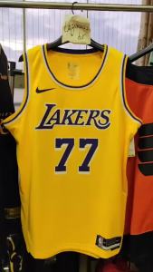 Mens Yellow Basketball Jersey Breathable Fabric Hot Pressed Logo Customizable Number Name