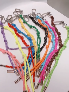 Pack of 4 Rope Key Rings Stylish Rope Keychain Fashionable Key Adornment Key Holder Key Clip Suitable for Daily Use