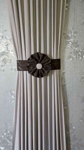 Gorden Kupu-Kupu Minimalis: Desain Modern & Elegan