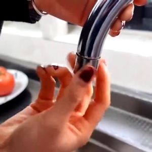 (Local seller) Faucet Splash Filter Kitchen Rotatable Tap Bubbler Extender Adapter Faucet Purifier Sprayer Head Shower Head Diffuser