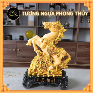 Tượng Ngựa Đứng Phong Thủy màu vàng tượng ngựa đứng trên thỏi vàng Trang trí decor Sức Mạnh Ổn Định Thăng Tiến Diệu Tâm