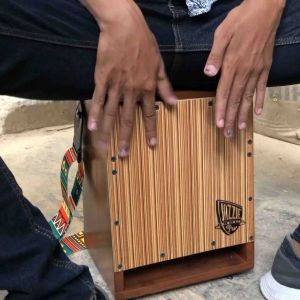 Cajon Trapesium Kajon Trapesium Drum With Bag Strap