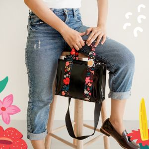 SOVLO Mini Cleo Kembang Nusantara Hitam - Tas Selempang Wanita/Tas Sling Bag Wanita