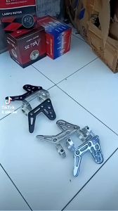 BREKET BRACKET BRICKET PANGKON LAMPU DEPAN DUDUKAN LAMPU DEPAN CNC AS 30 31 33 PNP RX KING RXK RXS CB GL MEGAPRO TIGER CB150R  VERZA VIXION SCORPIO NINJA  COPY B PRO