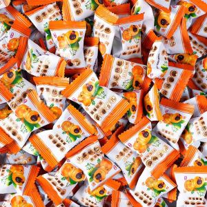 Licorice Loquat paste paste gummy snack