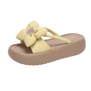 [Free Shipping] Vacation-Style Floral Thick-Soled Sandals For Women 2026 Summer New Fashion Slip-On Shoes High-End Non-Slip Beach Shoes