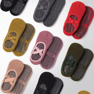 1 Pair Thicken Cotton Non-slip Sport Socks Yoga Socks Women Indoor/Floor socks Sport fitness Dancing Pilates Socks