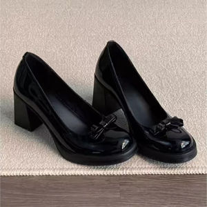 Free Shipping Patent Leather Bowknot Chunky Heel Loafers For Women 2026 New Model Black Patent Leather Shoes Comfortable For Commuting High-Heeled Shoes