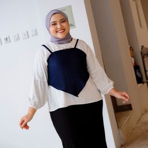 Kimi Plisket Outer Navy M16202 R39S5 - Outer Wanita - Luaran Muslim - Outer Plisket - Outer Kekinian