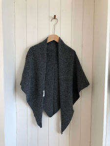 Solid Color Scarf Shawl Autumn Winter Knitted Triangle Scarf Outerwear High-end Feel Neck Warmer Winter 100wool High-end Scarf