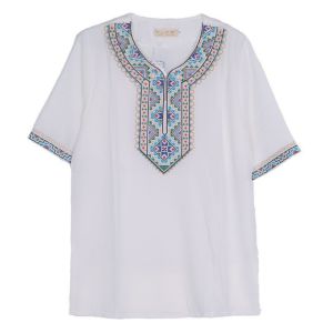 2025 Retro mens T-shirt bohemian style small V-neck design same top for men and women