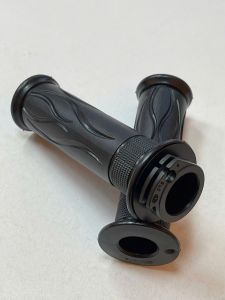 Bao tay xe máy bao tay spark gắn được mọi loại xe gắn máy chính hiệu HMA thailand.