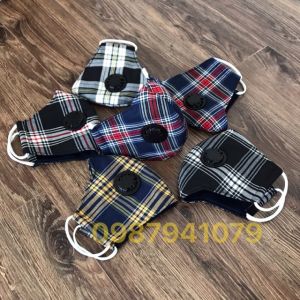 Khẩu trang vải có van 1 chiều chuyên dụng họa tiết kẻ sọc nhiều màu