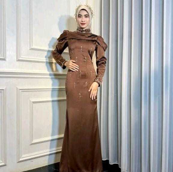 payet dress satin gamis satin polos cantik dan anggun variasi Payet menambah kesan classy look dress hijab terbaru