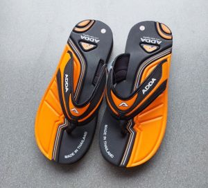 dép kẹp nam có nhiều màu hàng thái lan đế có lớp cao su chống trượt quay mềm mang êm chân size 38-43.