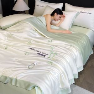 Bedding four-piece set light luxury ice silk summer quilt four-piece set washed silk embroidered summer cool quilt air conditioner quilt thin quilt four-piece set (bed sheet * 1 air conditioner quilt * 1 pillowcase * 2)