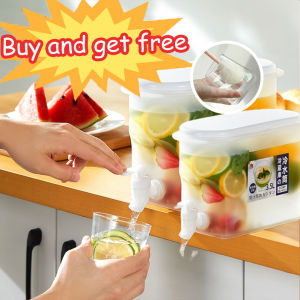 【Buy and get free】Water Bottle For Refrigerator Faucet Kettle Water Bucket Plastic HD Bar drinks 3.5L large capacity refrigerator cold kettle water dispenser kettle Large Capacity Juice Drink Dispenser with Faucet Transparent Leakproof Cold Kettle