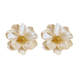 Multipurpose Delicate Gold Camellia Earrings Fashion Accessory for Women Portable Addition to Any Outfits or Occasion