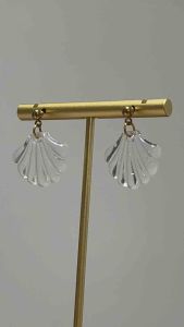PieceAndMatch The Resin Series - NutShell Dangling Earrings