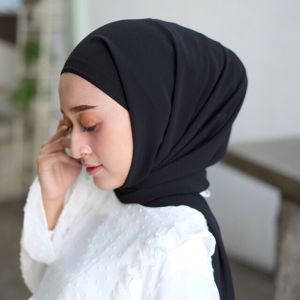 Pashmina Inner 2in1 Bisa Bolak Balik: Pilihan Terbaik untuk Kepala Anda