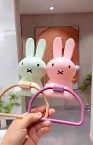 Giá Treo Khăn Dán Tường Hình Thỏ Siêu Dễ Thương Cho Các Bé Có Thể Tự Lấy Khăn