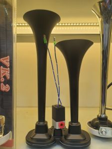 Kèn hơi rơ le điện tử Kelma xịn Italy dùng cho xe có sẵn bình hơi 12v-24v