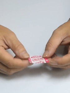 100 Pieces Round Waterproof Plaster Breathable Invisible Skin Colour PE Wound Dressing Injection Patch 100 Keping Plaster Luka Bulat Kalis Air Bernafas Warna Kulit PE Tampalan Suntikan Kanak Kanak 一百片圆形防水创可贴透气隐形肤色伤口贴 PE儿童宝宝疫苗注射贴 H257