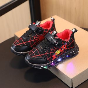 2025 new Spider-Man with lights non-slip breathable mesh boys spring and autumn sneakers childrens running shoes