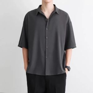KEMEJA POLOS PENDEK PRIA PREMIUM DISTRO ATASAN LENGAN PENDEK COWOK CASUAL RAPI PUTIH