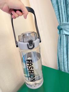 Large Capacity 2L / 2000ml Sport Drinking Water Bottle with Straw Exercise Gym Portable Botol Air Besar S006 健身运动大容量吸管水瓶