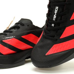 รองเท้าวิ่งลำลองสำหรับผู้ชายรุ่น Adidas Adizero Adios Pro Evo 4 มีน้ำหนักเบา ระบายอากาศได้ดี และสวมใส่สบาย