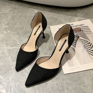 Lively French high heels womens  new spring and summer thin heels girl niche high-end temperament pointed middle heel single shoes
