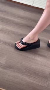 [Free Shipping] 7CM Height-Increasing Platform Sandals For Women Summer Outdoor Wear With Pleated Elastic Straps Thick Soles Beach Shoes And Wedge Heels