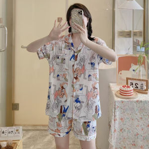 fellgood Store ชุดนอนการ์ตูนเเฟชั่นใหม่  กราฟิกลายน่ารัก  สินค้าขายดียอดฮิต  เนื้อผ้าดีใส่สบายระบายอากาศได้ดี ส่งด่วน ส่งไว