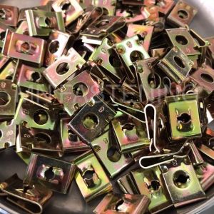 กิ๊บเกลียวปล่อย เบอร์ 8 สีรุ้ง (ใช้กับเกลียวปล่อย 4x16 หรือเกลียวปล่อยเบอร์ 8)