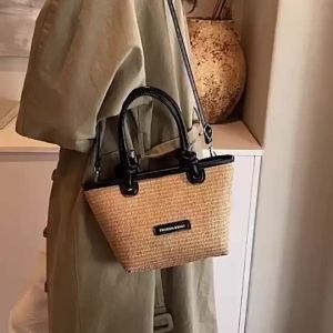 SUNDARA COD Tas Rajut Jerami Niche Super Populer Musim Panas Wanita 2024 Tas Kurir Semua Cocok Baru Tas Bucket Tote Anyaman Mode
