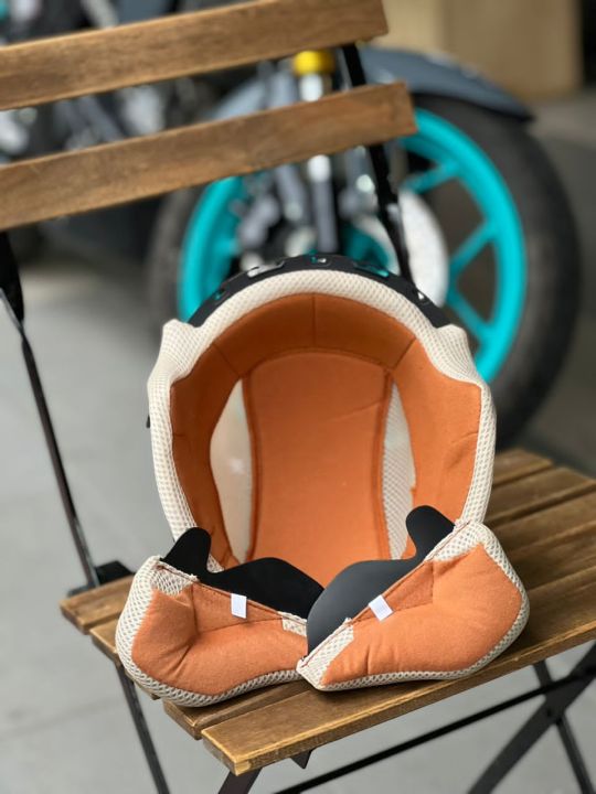 michael dunlop shoei helmet Michael Dunlop signs Shoei deal in break with tradition