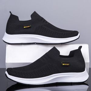Men Korean Trending Breathable Slip On Black Rubber Shoes Lightweight Comfortable Flat Casual Sports Sneakers For Men On Sale