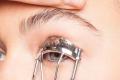[HCM]Bấm Mi Vacosi Eyelash Curler (Cán Tím). 